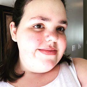 Meet your Posher, Annie